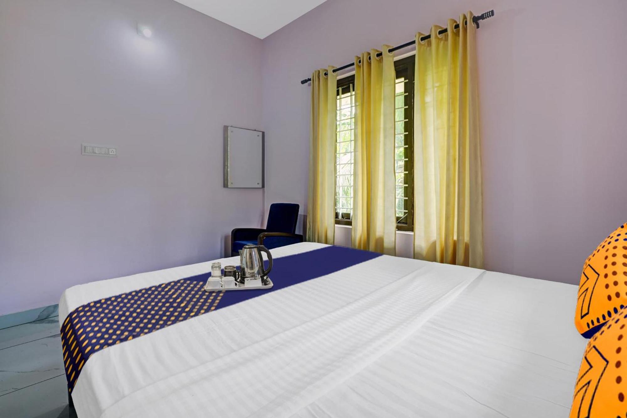 Spot On Shalom Palace Residency Neriyamangalam Exteriér fotografie